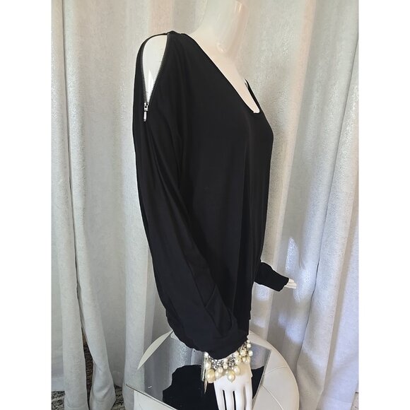 CHICOS Black Cold Shoulder Open Zippers Long Sleeves Stretch T Shirt  size 2 L - Picture 4 of 10